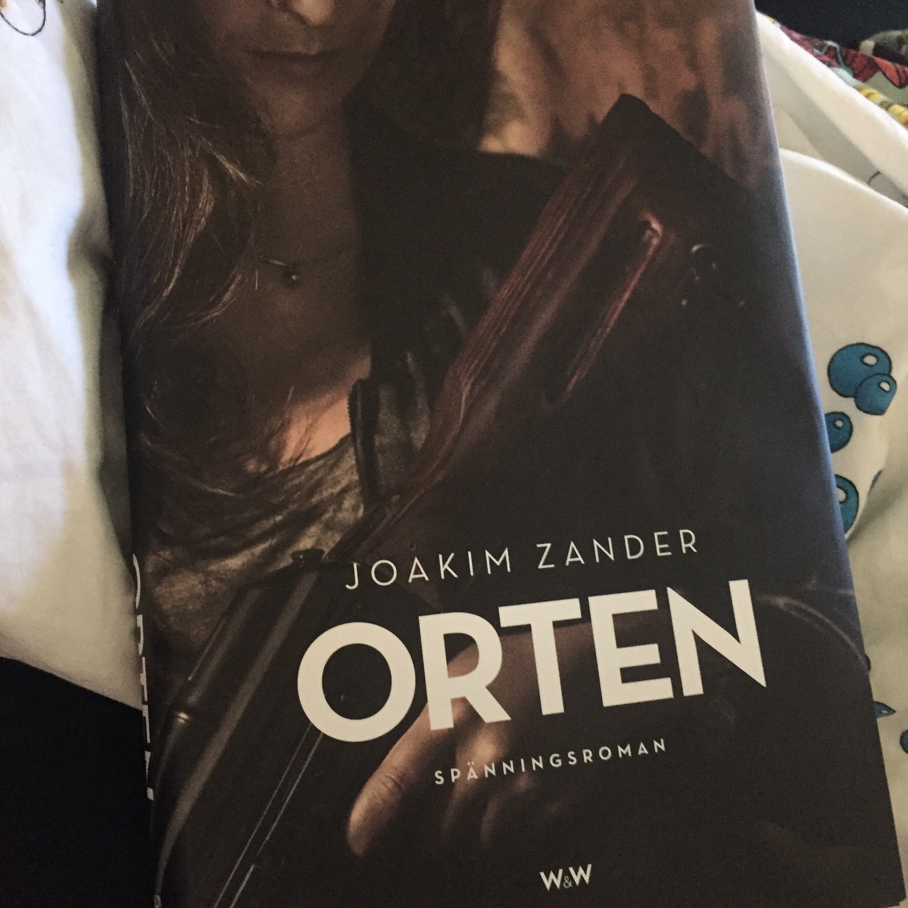 ”Orten” av Joakim Zander